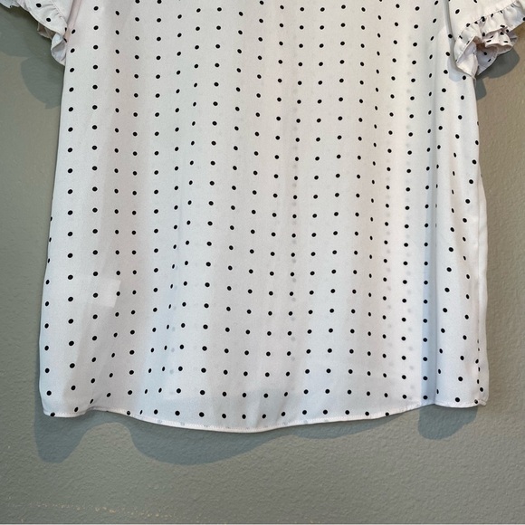 T Tahari Light Blush Spaced Dot Short Sleeve Blouse Size S NWT Ruffle Polka Dot - Picture 9 of 16